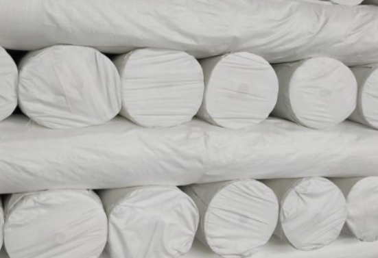 丙綸土工布在寒冷冬季的施工策略！